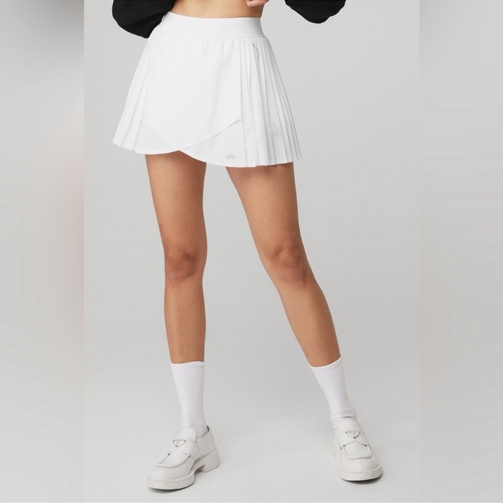 NWOT ALO Aces Tennis Skirt in White Size Small